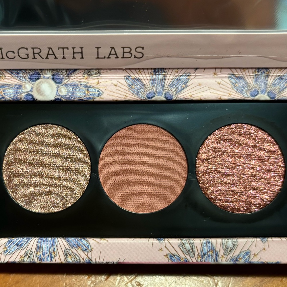 Pat McGrath Labs Bijoux Brilliance Eye Shadow Palette - Picture 12 of 15